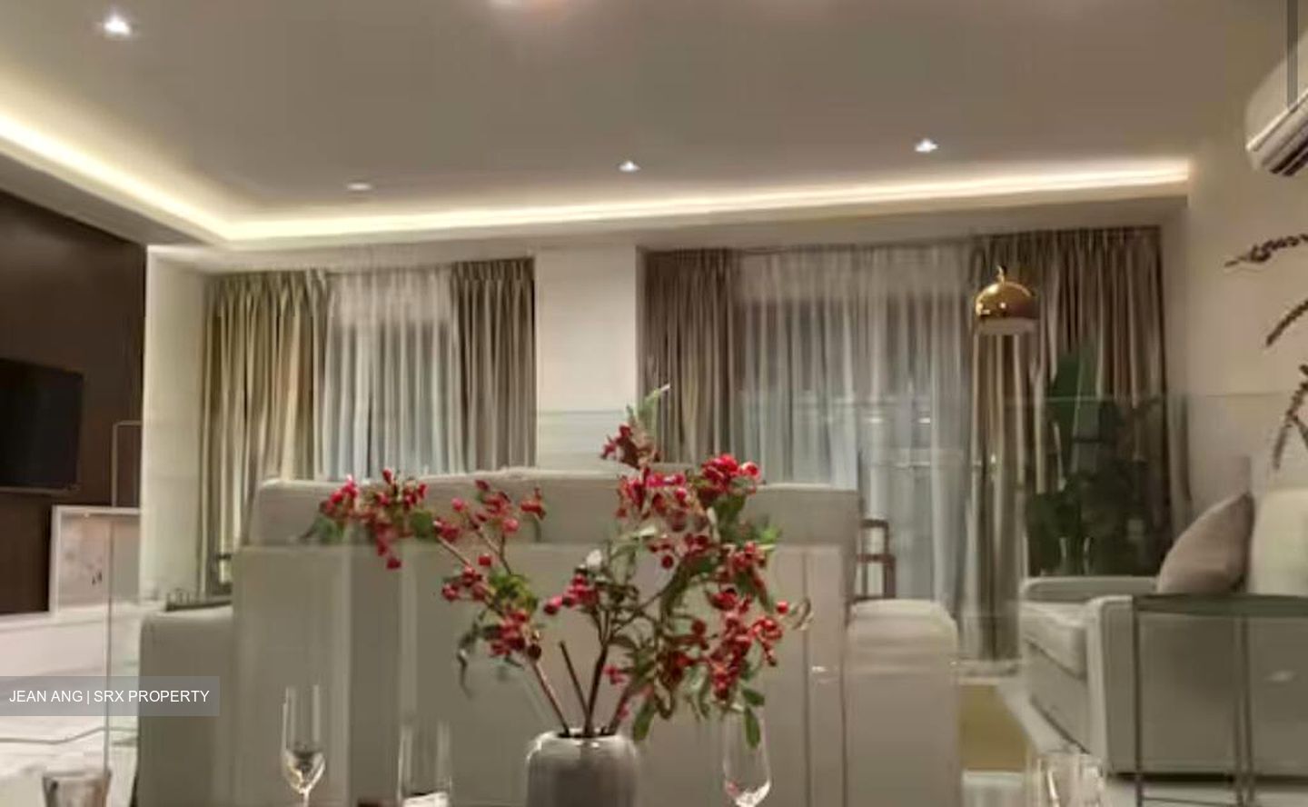 Kew Vale (D16), Terrace #501752211